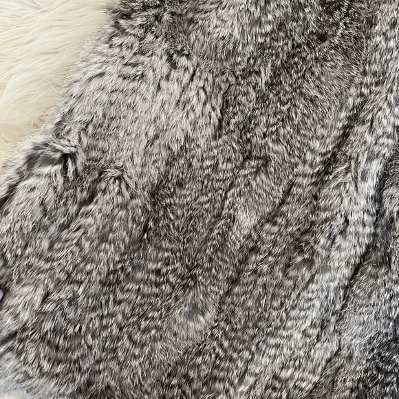 525 America REAL Rabbit Fur Vest - Picture 4 of 5